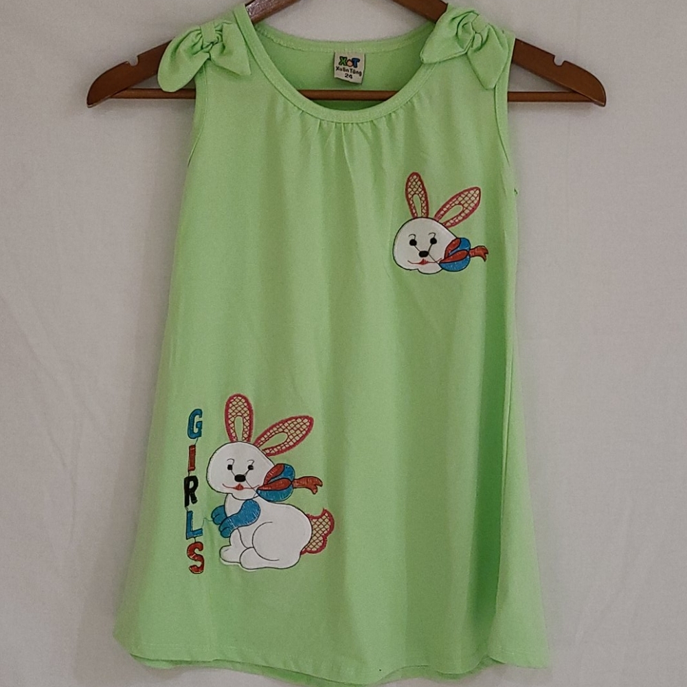 Girls dress